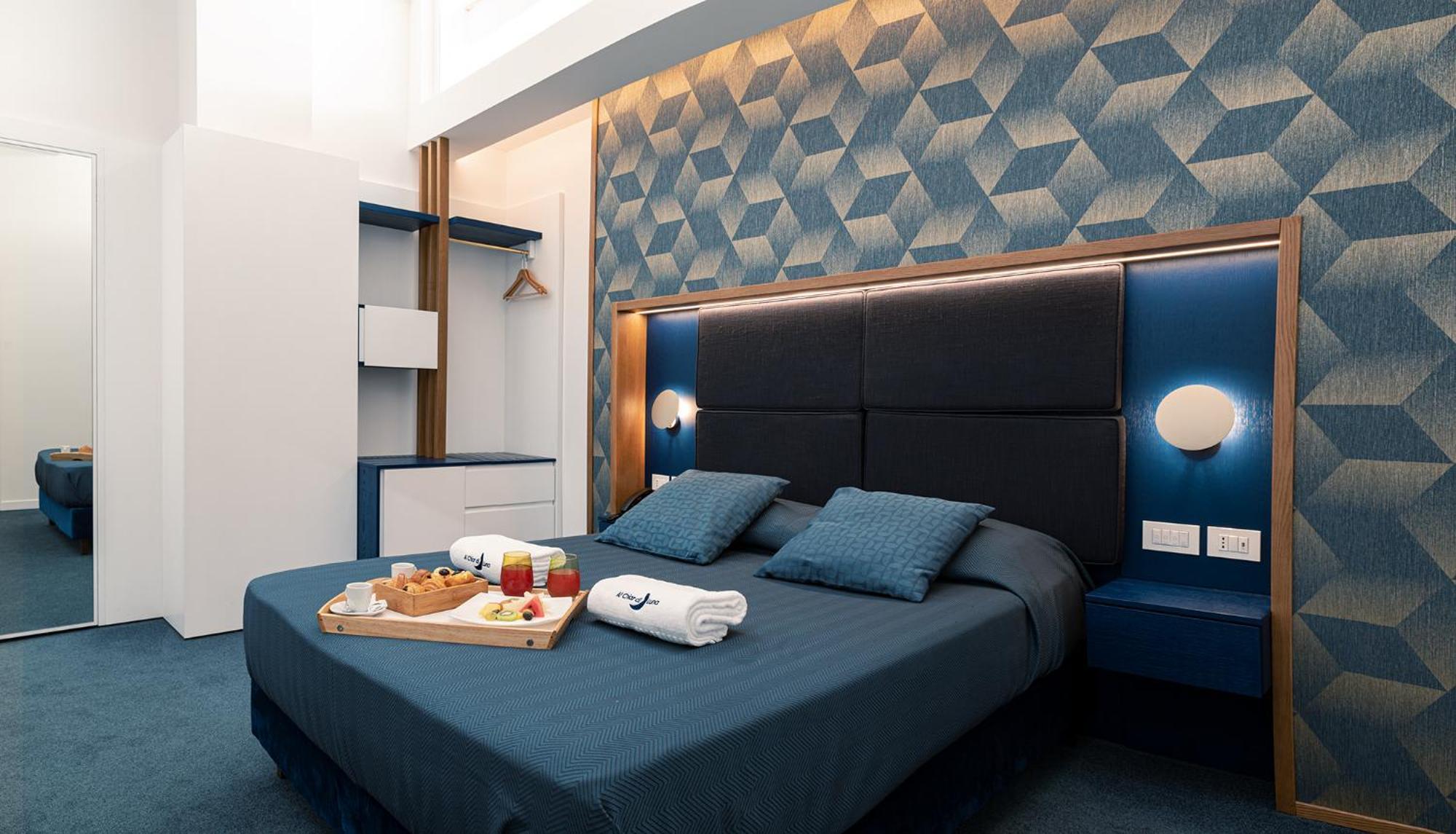 Al Chiar Di Luna Guest house