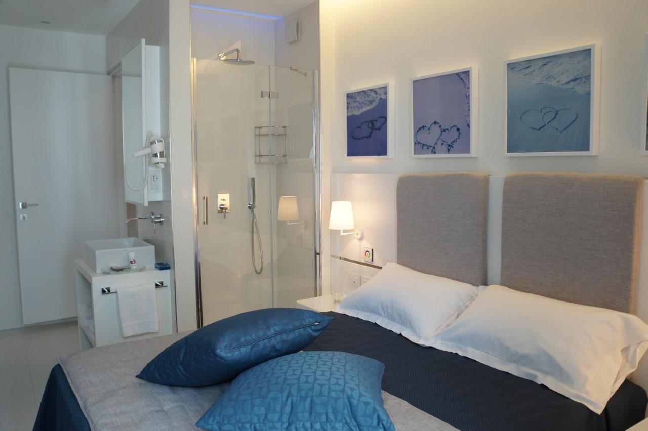 Al Chiar Di Luna Guest house 3*